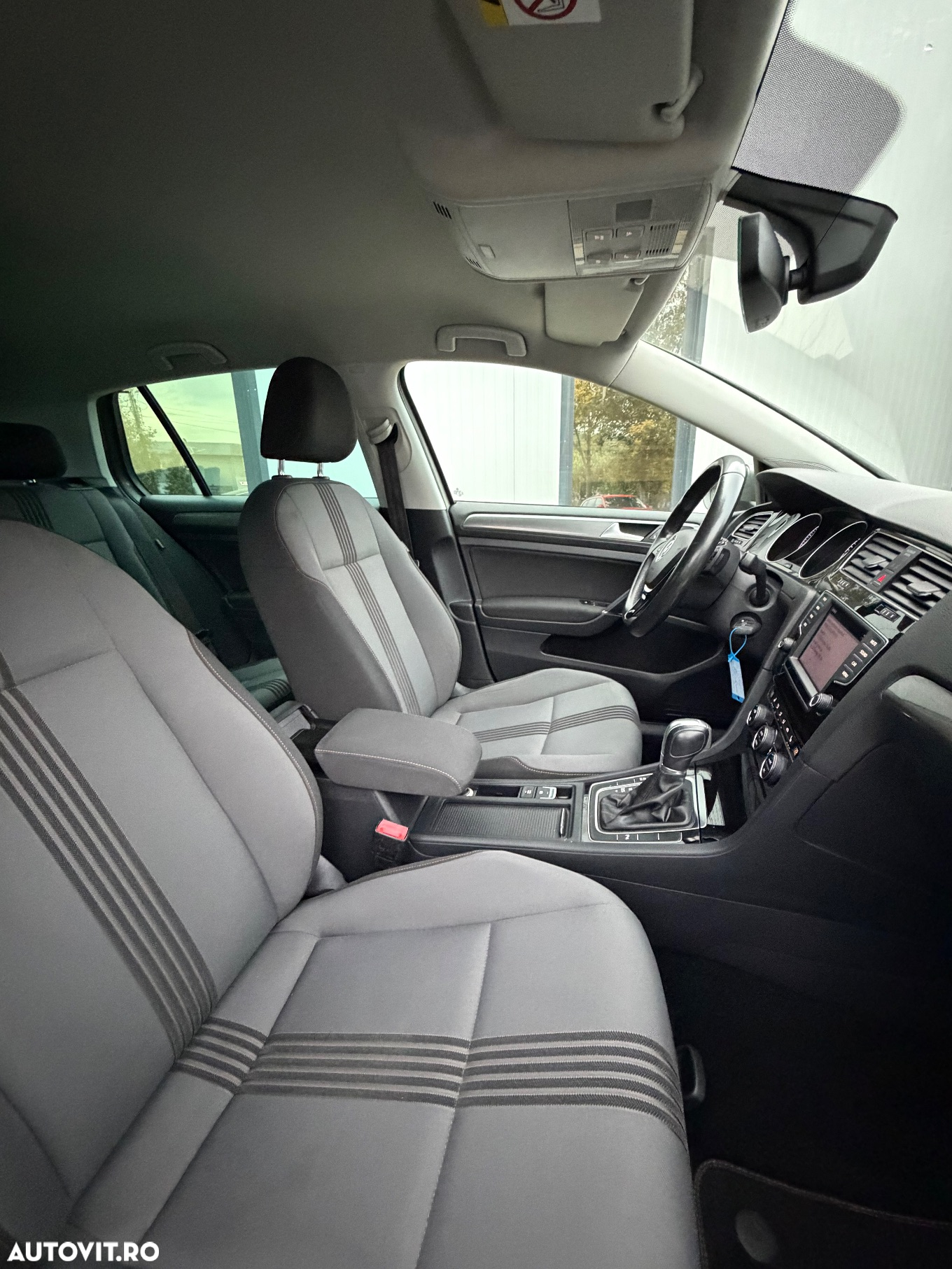 Volkswagen Golf 1.2 TSI BMT DSG Highline - 8