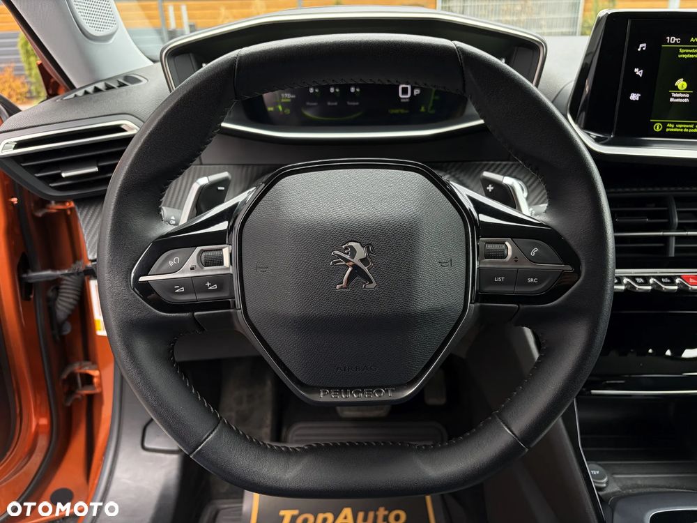 Peugeot 2008 1.5 BlueHDi Allure Pack S&S EAT8 - 22