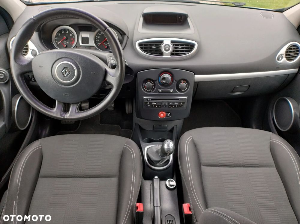 Renault Clio 1.2 16V 75 Dynamique - 30