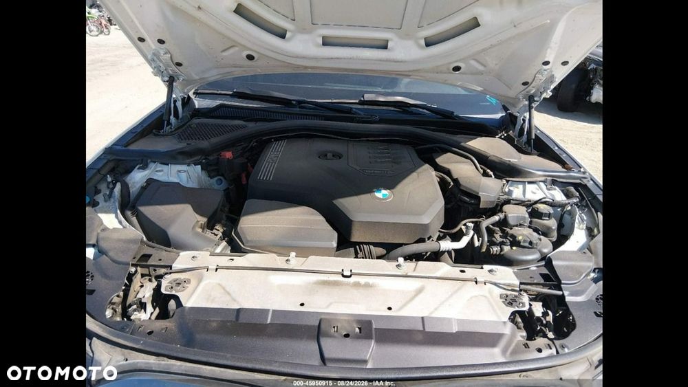 BMW Seria 3 330i M Sport - 10