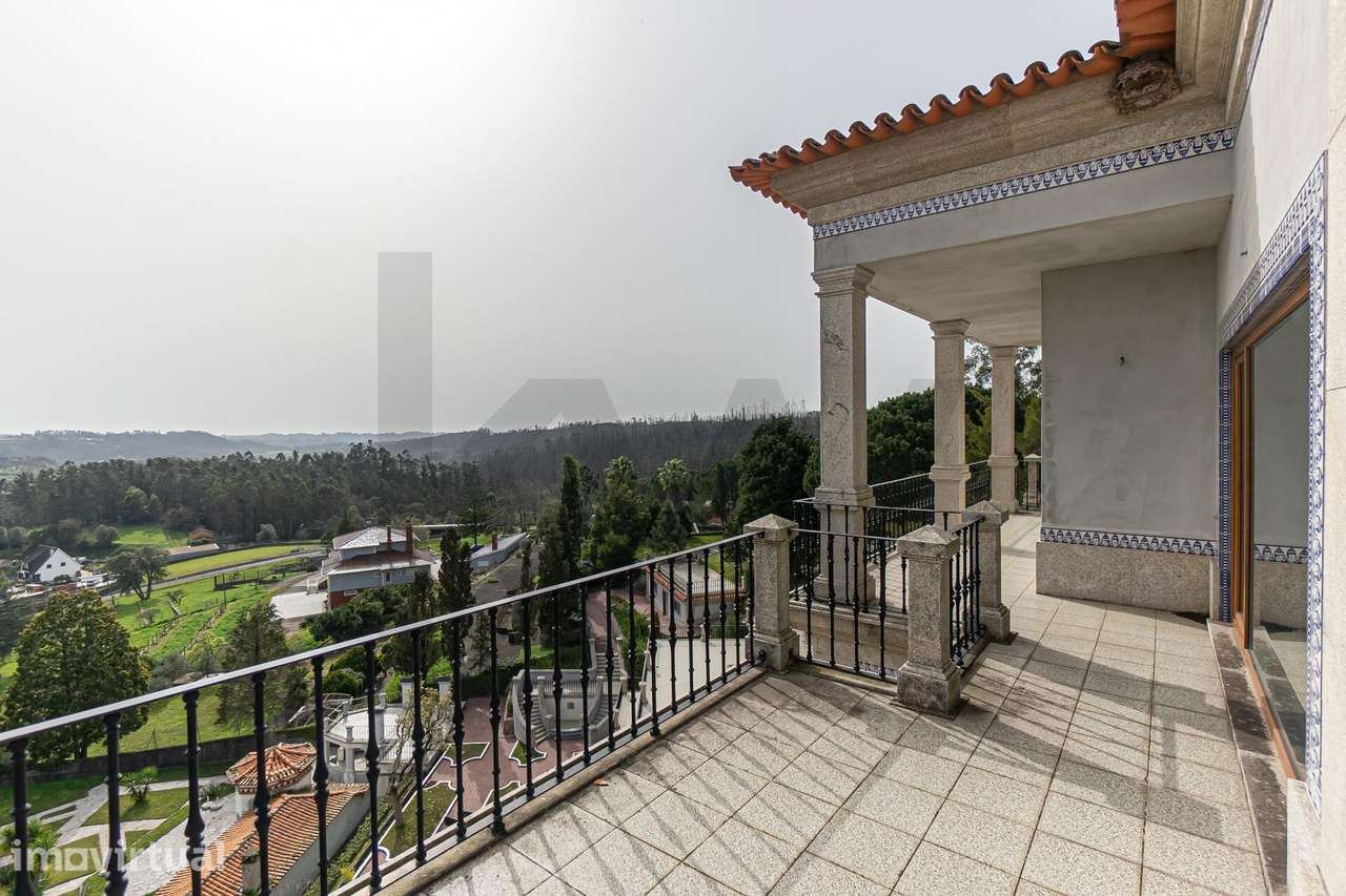 Maravilhoso Palacete / Hotel por concluir — Excelente Oportunidade de - Grande imagem: 4/40