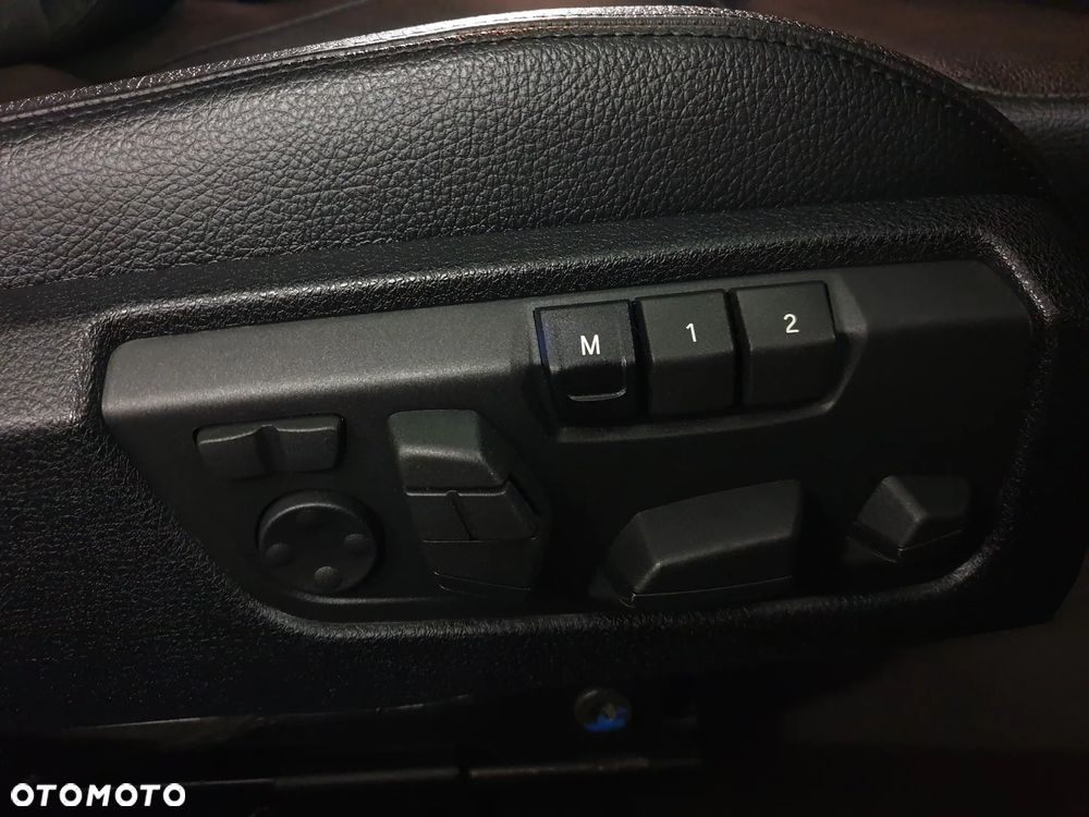 BMW Seria 6 640i xDrive M Sport Edition - 34