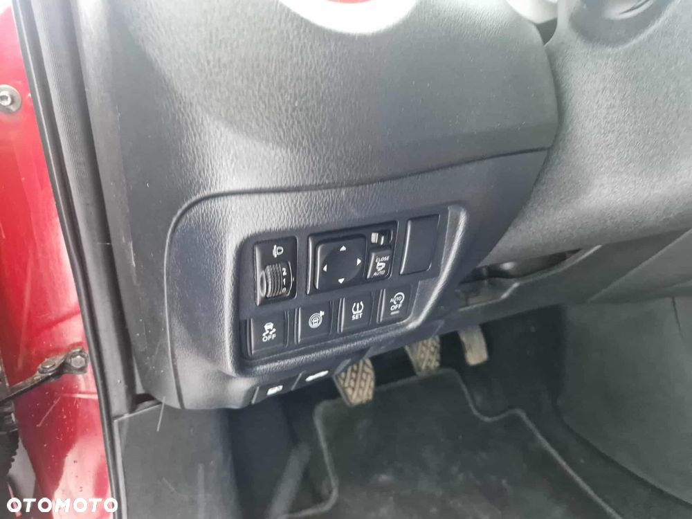 Nissan Juke 1.2 DIG-T Tekna (lea) EU6 - 11