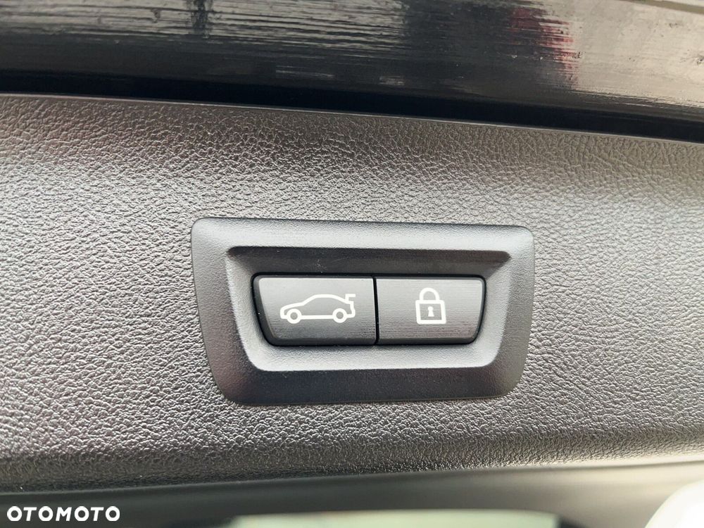 BMW Seria 5 520d xDrive mHEV M Sport sport - 18