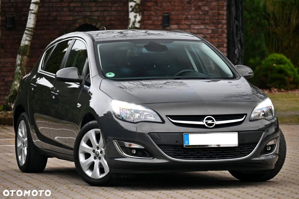 Opel Astra ver-1-4-turbo-cosmo - 7