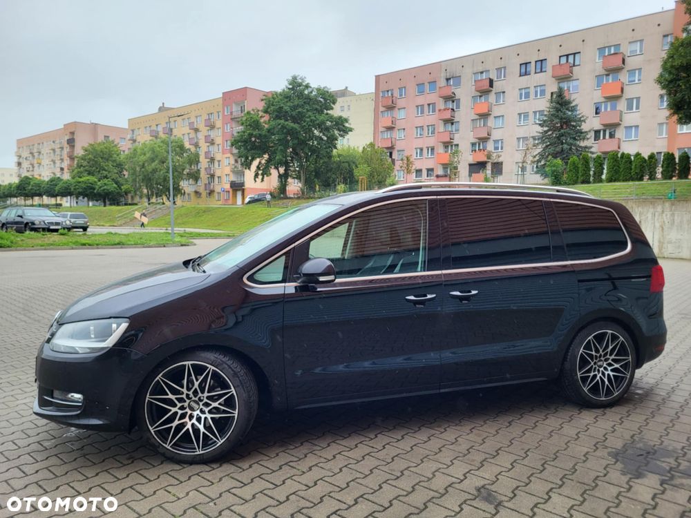 Volkswagen Sharan 2.0 TDI DSG BlueMotion Technology Highline - 14