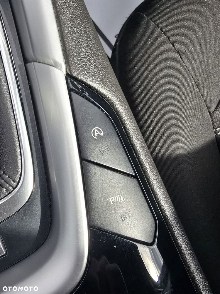 Ford Mondeo - 31