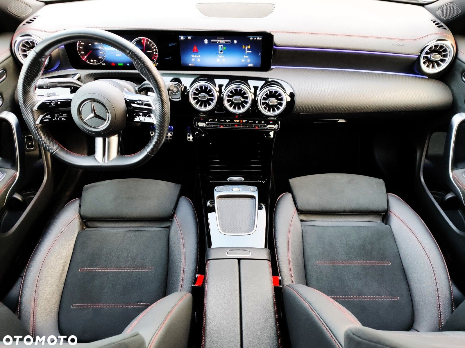 Mercedes-Benz CLA - 10