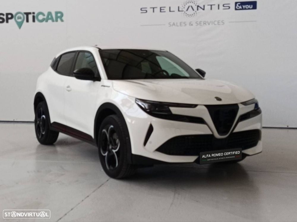 Alfa Romeo Junior 1.2 Speciale eDCT6 - 3