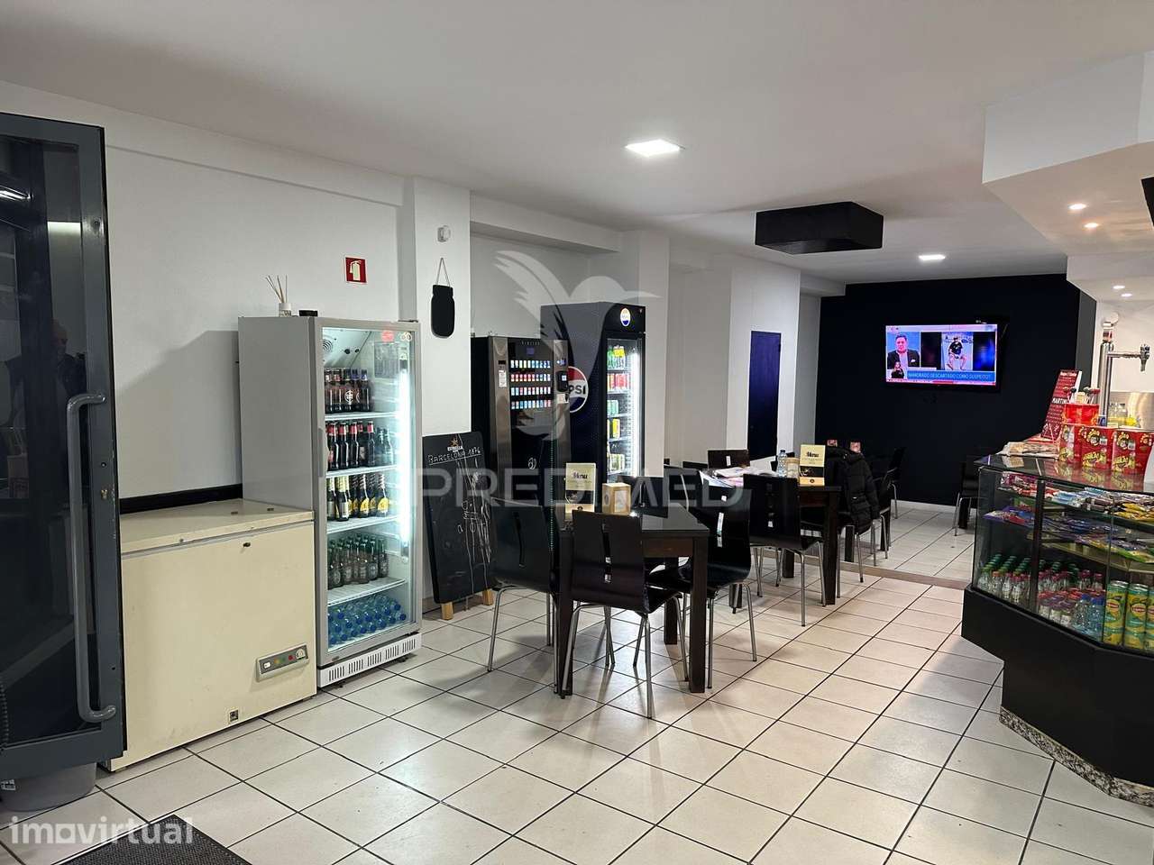 Oportunidade Única: Trespasse de Café/Bar em Zona Universitária - Grande imagem: 5/7