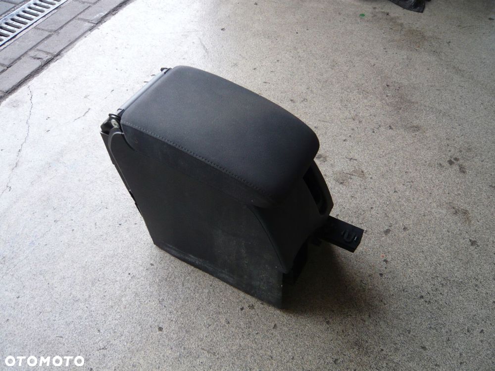tunel środkowy podłokietnik vw golf vi 1k5864251c - 1