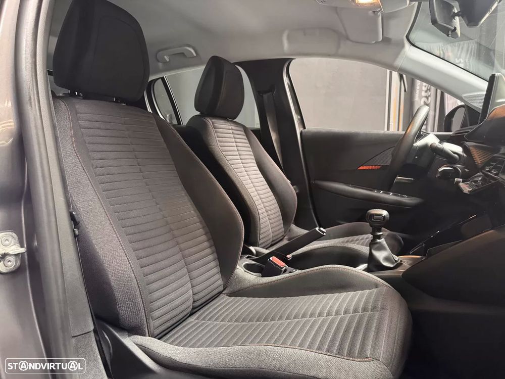 Peugeot 208 1.2 PureTech Active Pack - 25