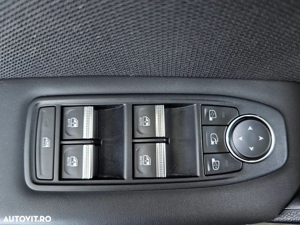 Renault Symbioz - 13