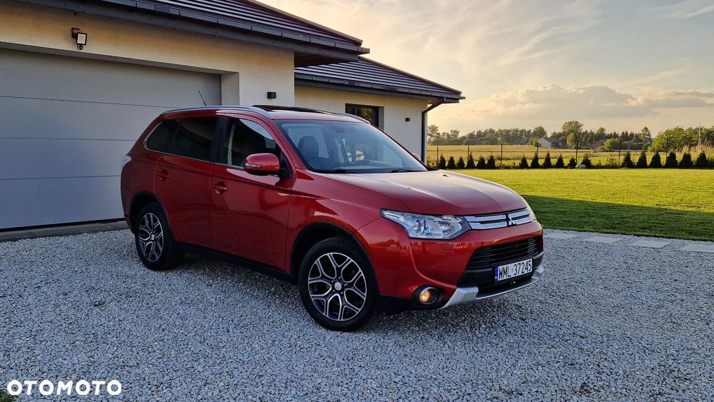 Mitsubishi Outlander 2.2 DID Intense + - 27