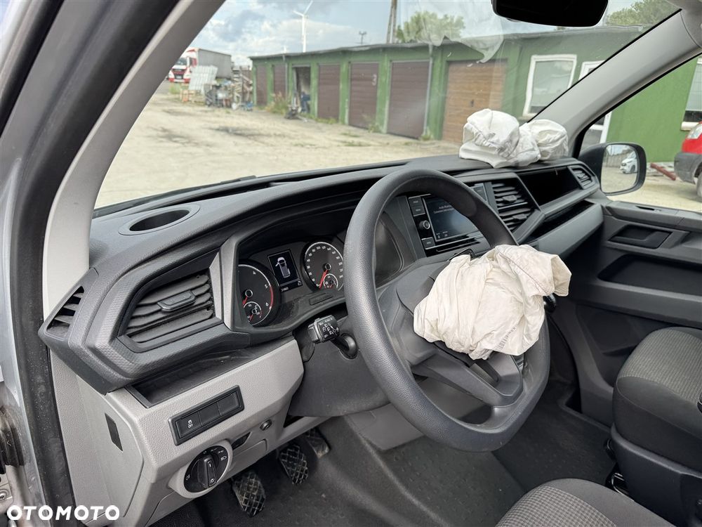 Volkswagen TRANSPORTER T6.1 - 22
