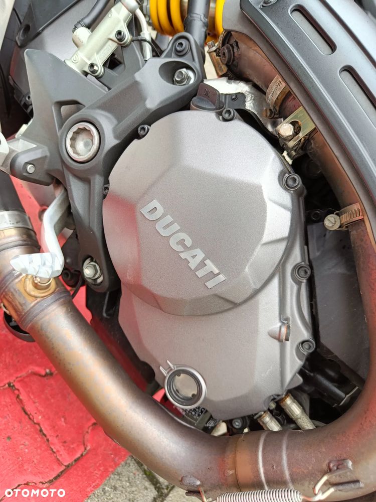 Ducati Monster - 25