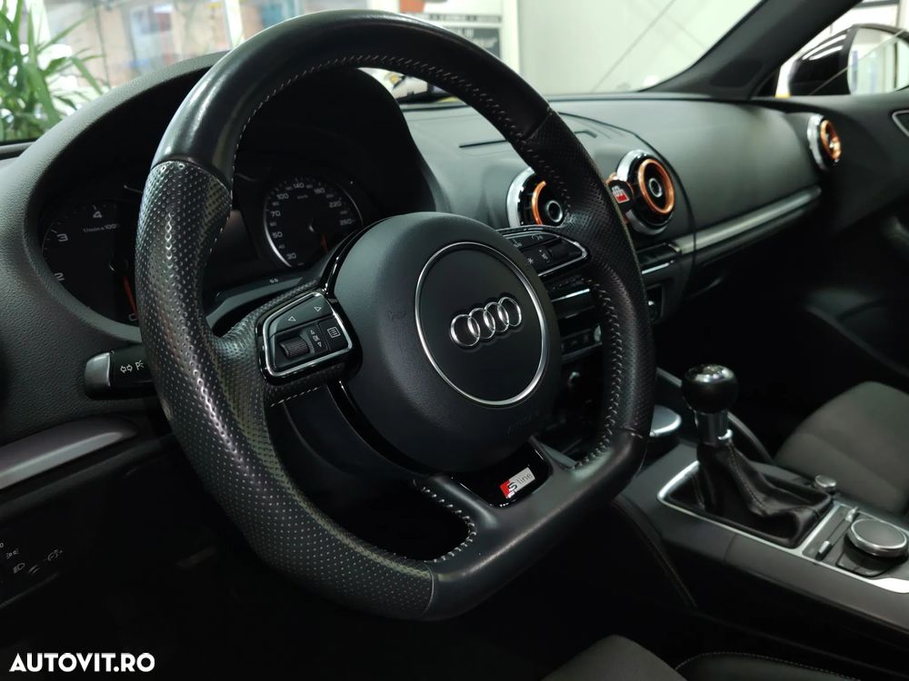 Audi A3 1.6 TDI clean Ambiente - 30