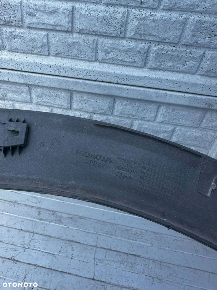 Honda CR-V 2012 Listwa błotnika przedniego - 4