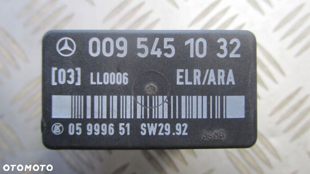 Przekaźnik moduł Mercedes-Benz OE 0095451032 - 1