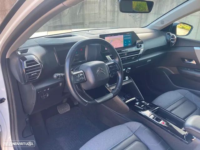 Citroën C4 PureTech 130 Stop&Start EAT8 SHINE - 14