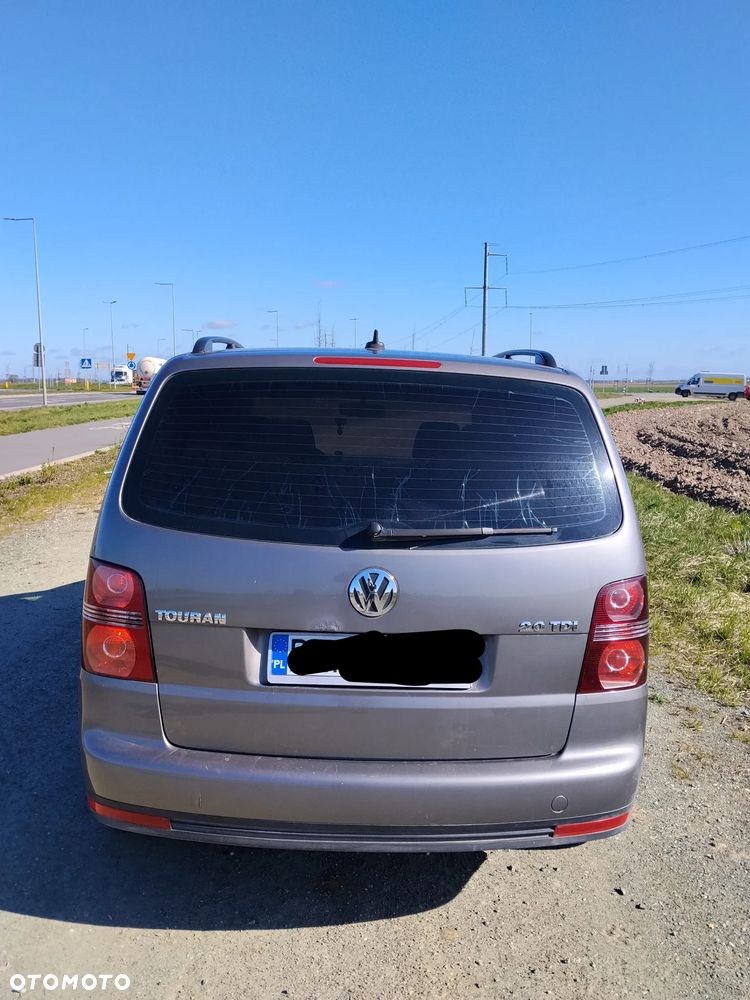 Volkswagen Touran 2.0 TDI Trendline - 3