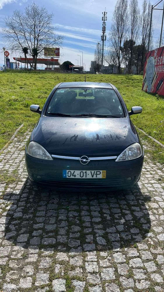 Opel Corsa 1.2 16V Confort - 1