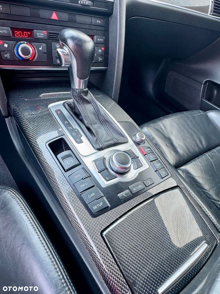 Audi S6 Avant Standard - 18