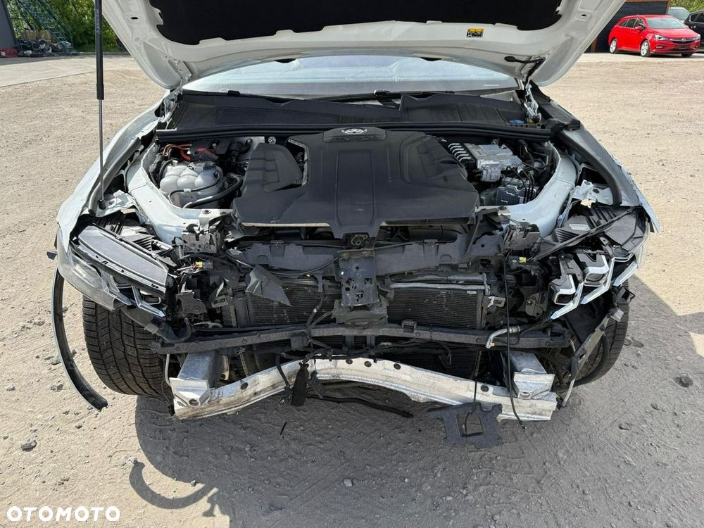 Volkswagen Touareg 3.0 V6 TDI SCR 4Motion Automatik R-Line - 8
