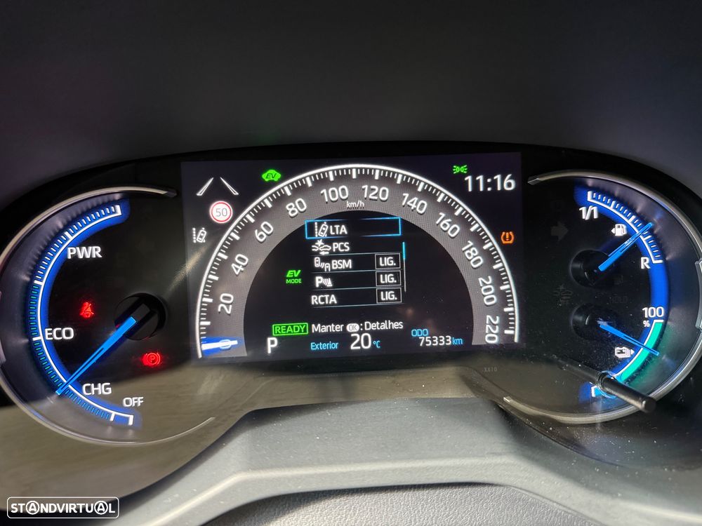 Toyota RAV4 2.5 HDF Plug-in Square Co.AWD-i - 33