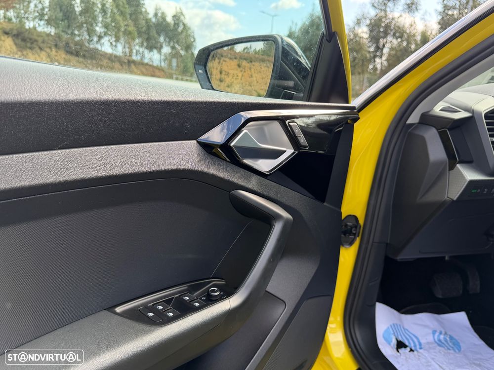 Audi A1 Citycarver 30 TFSI S tronic - 47