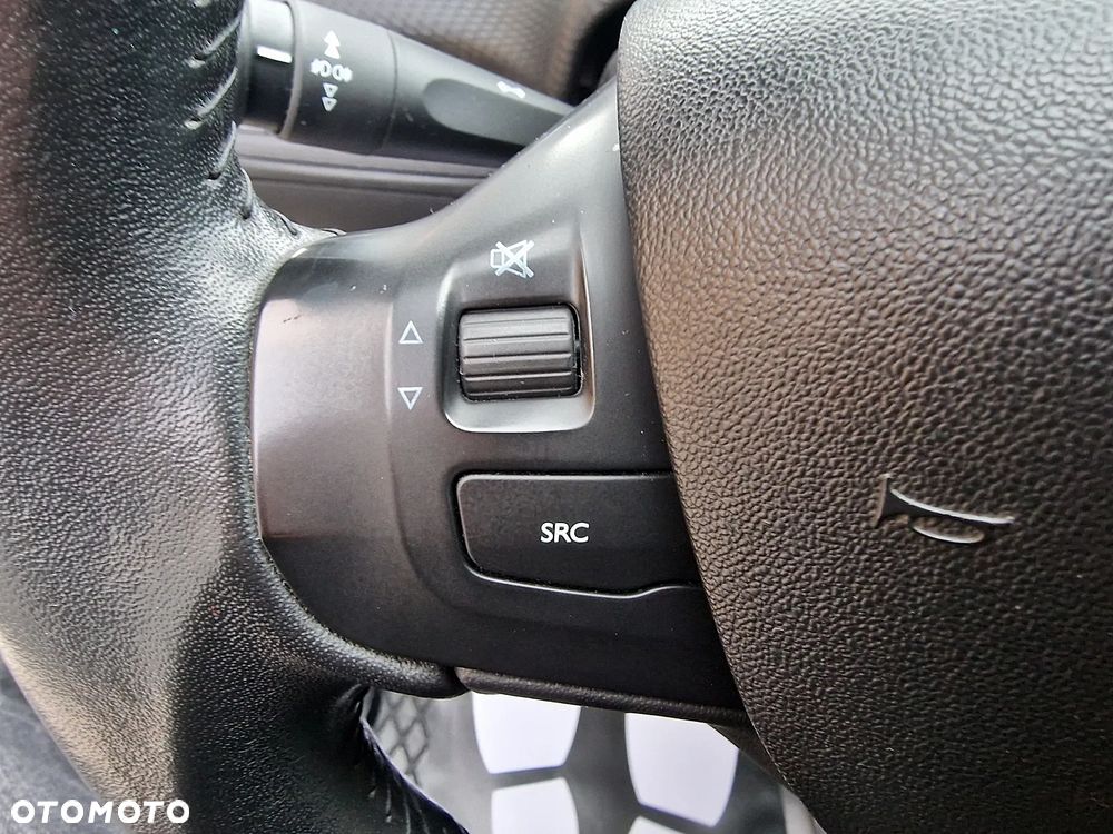 Peugeot 208 PureTech 82 Active - 14