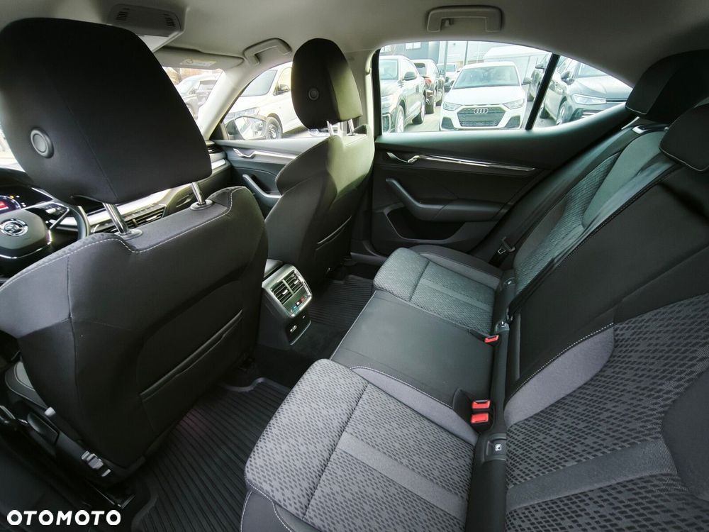 Skoda Octavia - 19