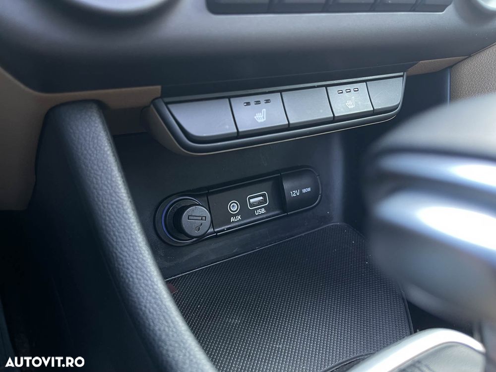 Kia Sportage 1.6 T-GDI 7DCT 4x4 Classic - 11