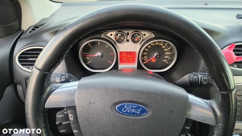Ford Focus - 10