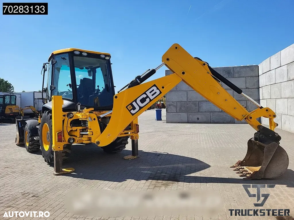 JCB 3CX - 6