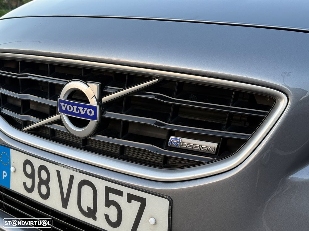 Volvo V40 D2 R Design — fotografia 31