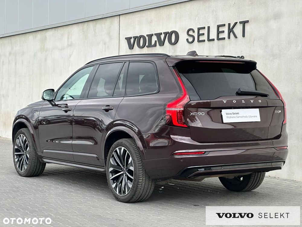 Volvo XC 90 - 9
