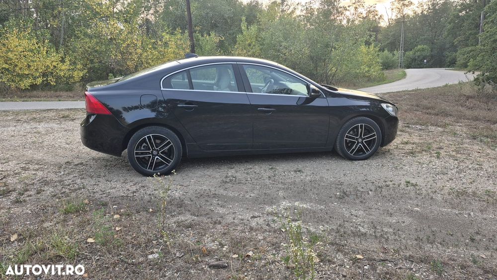 Volvo S60 D3 Geartronic Momentum - 12