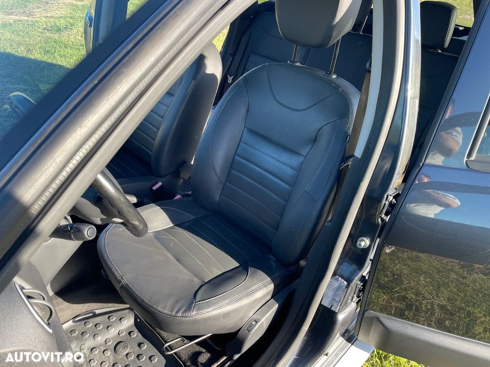 Dacia Duster dCi 110 FAP 4x4 Prestige - 14
