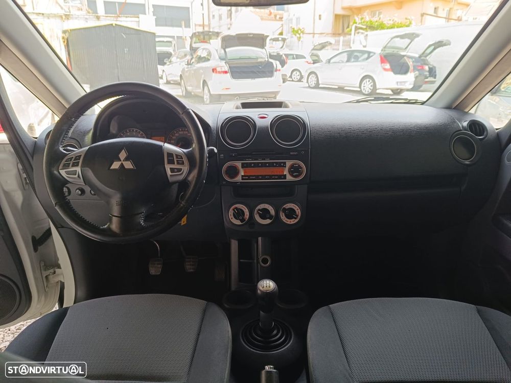 Mitsubishi Colt 1.3 Instyle - 7