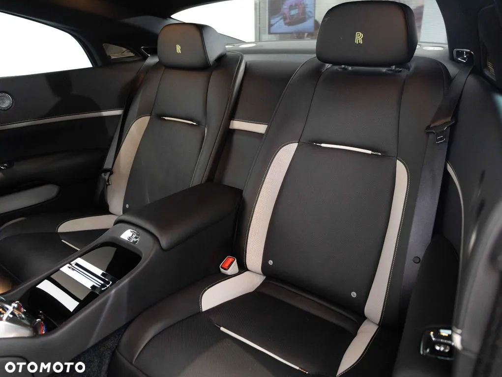 Rolls-Royce Wraith Black Badge - 9