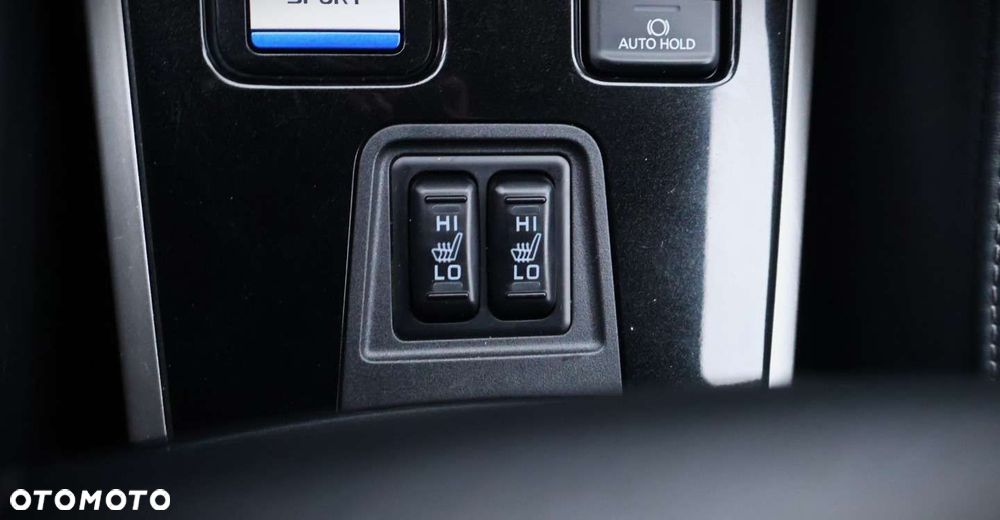 Mitsubishi Outlander - 36