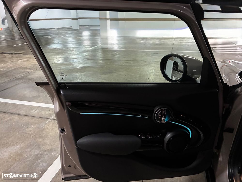 MINI 5 Portas One Classic - 14
