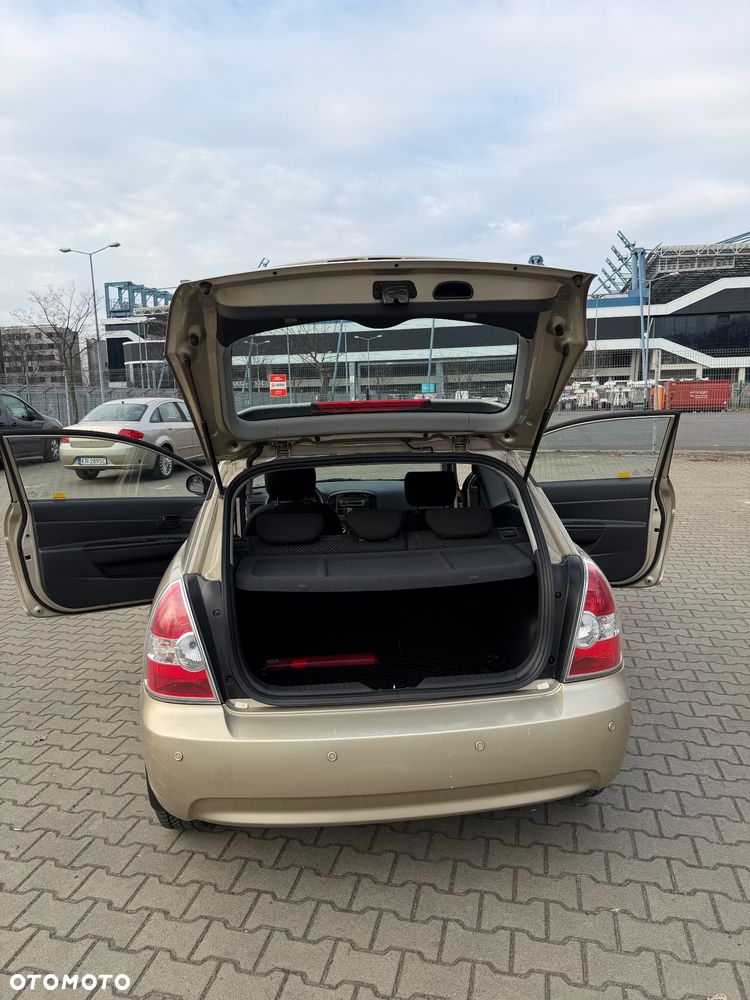 Hyundai Accent 1.6 Style A/C - 18