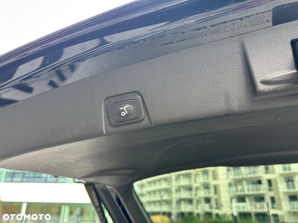 Ford Grand C-MAX - 26