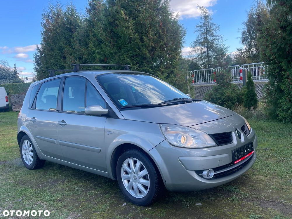 Renault Scenic 1.5 dCi Emotion - 2