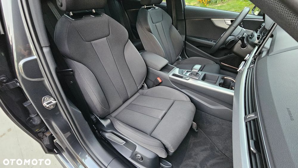 Audi A4 Avant 40 TDI mHEV S Line S tronic - 10