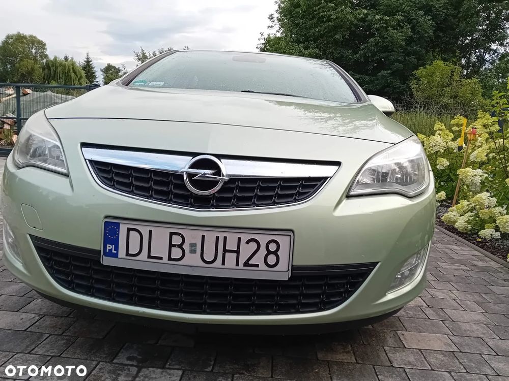 Opel Astra 1.7 CDTI - 11