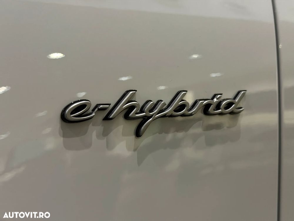 Porsche Cayenne - 19