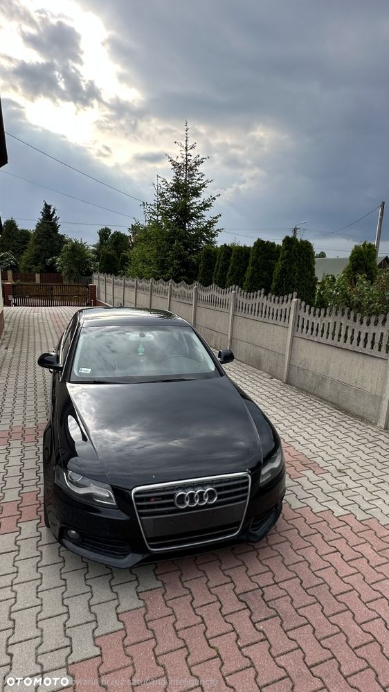 Audi A4 Limousine - 7